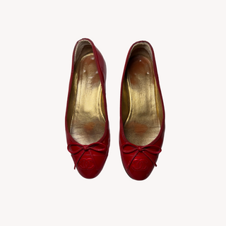 Chanel: Vintage Red Patent CC Ballet Flats (36)