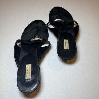 Prada: Vintage Black Flip-Flop Embellished Logo Kitten Heels