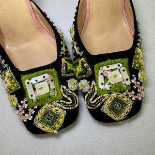 Fendi: Vintage Embroidered Kitten Heels (37)