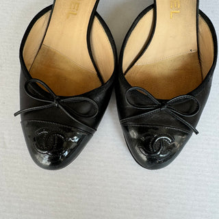 Chanel: Vintage Black CC Kitten Heel Mules (36.5)