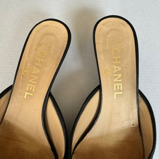 Chanel: Vintage Black CC Kitten Heel Mules (36.5)